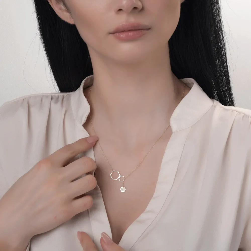 Lant cu pandantiv din aur galben - imagine 3