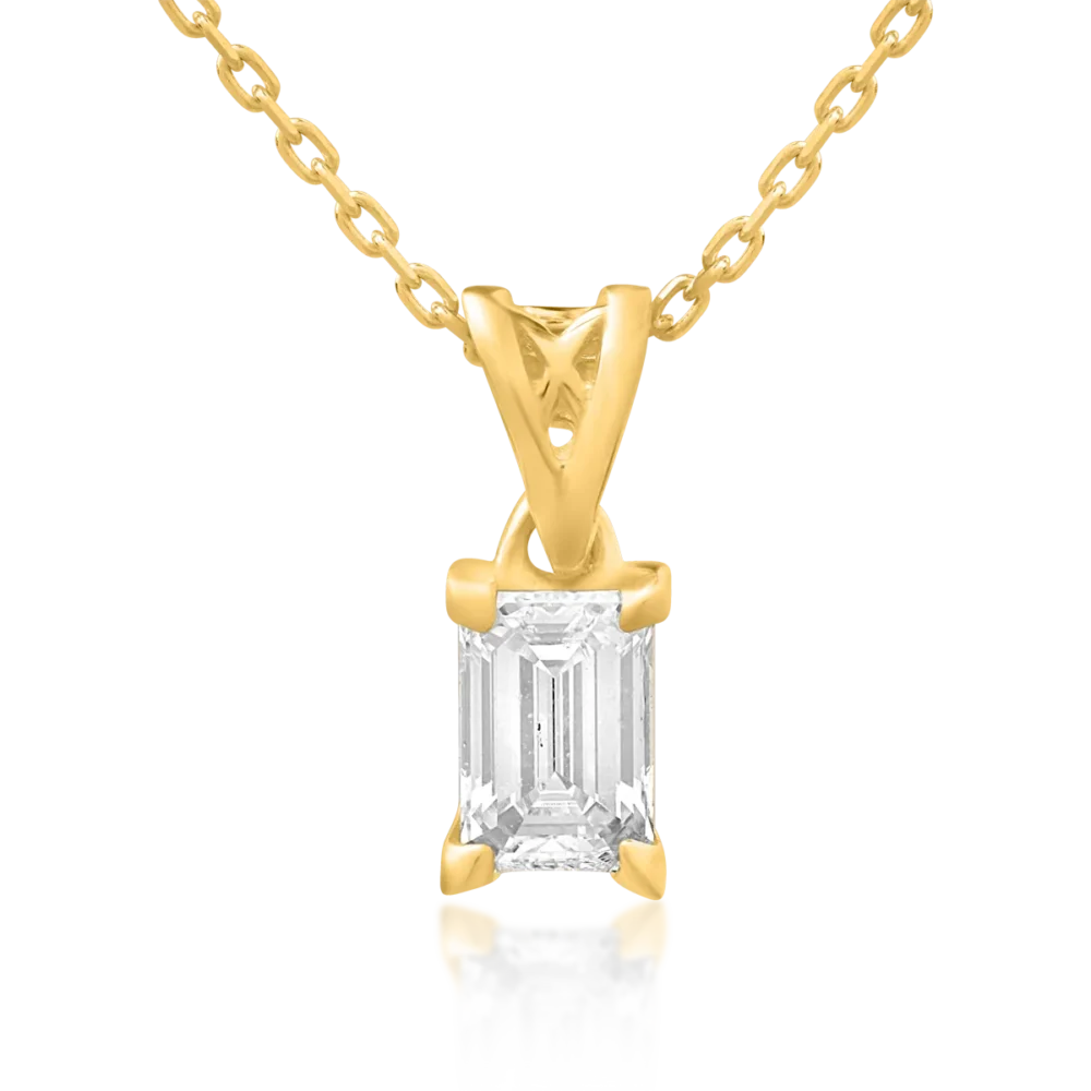 Lant cu pandantiv din aur galben cu diamant emerald de 0.4ct