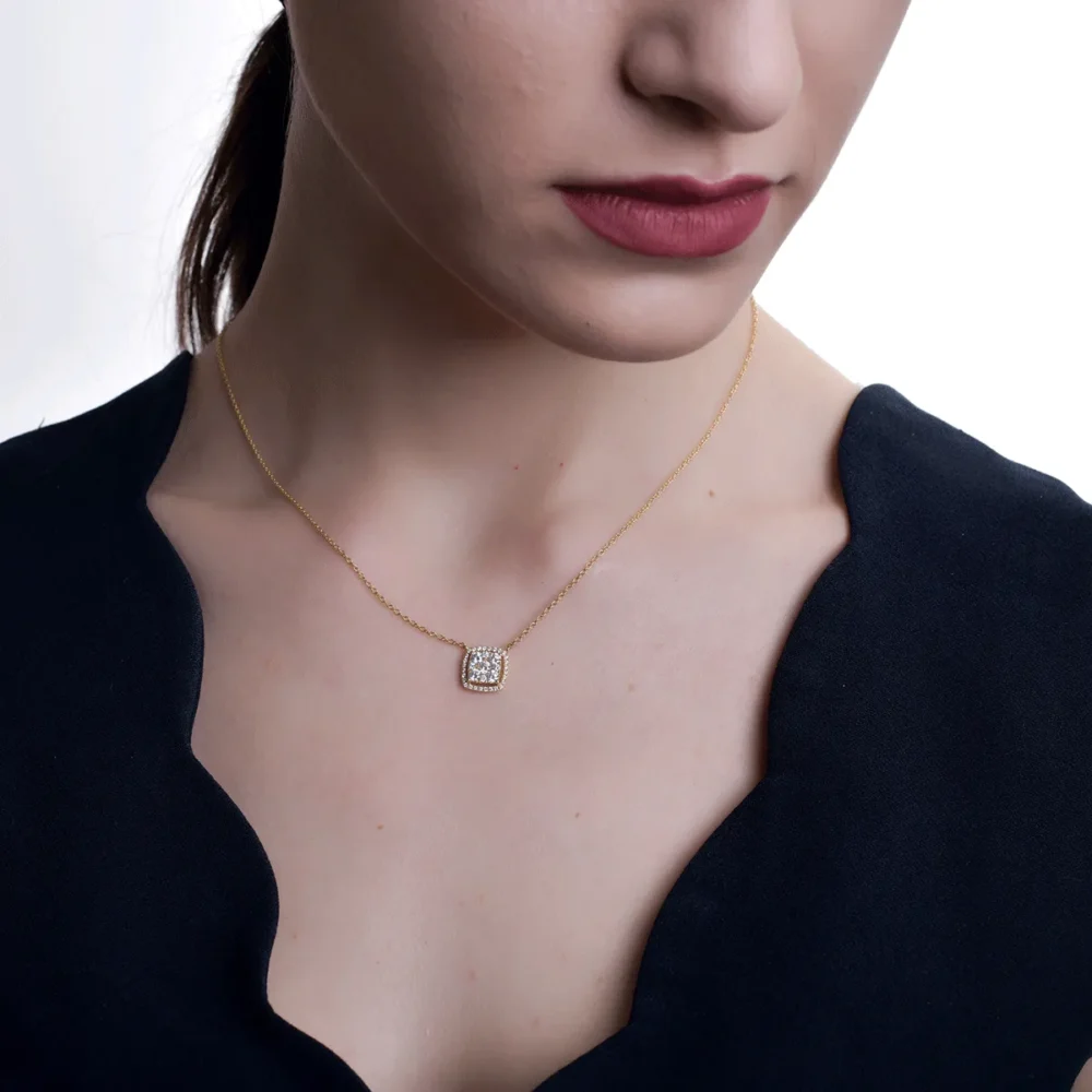 Lant cu pandantiv din aur galben cu diamante de 0.73ct - imagine 4