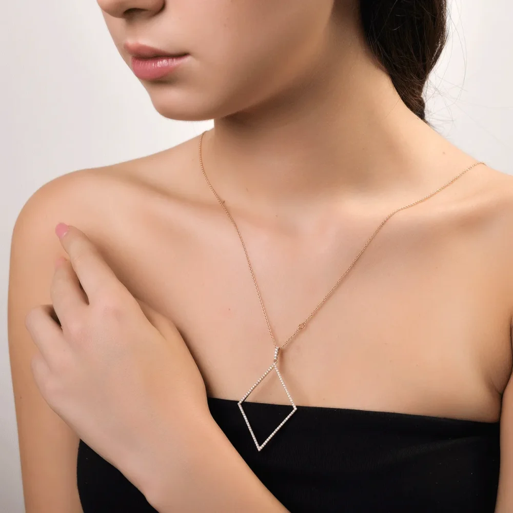 Lant cu pandantiv din aur roz cu diamante de 0.76ct - imagine 3