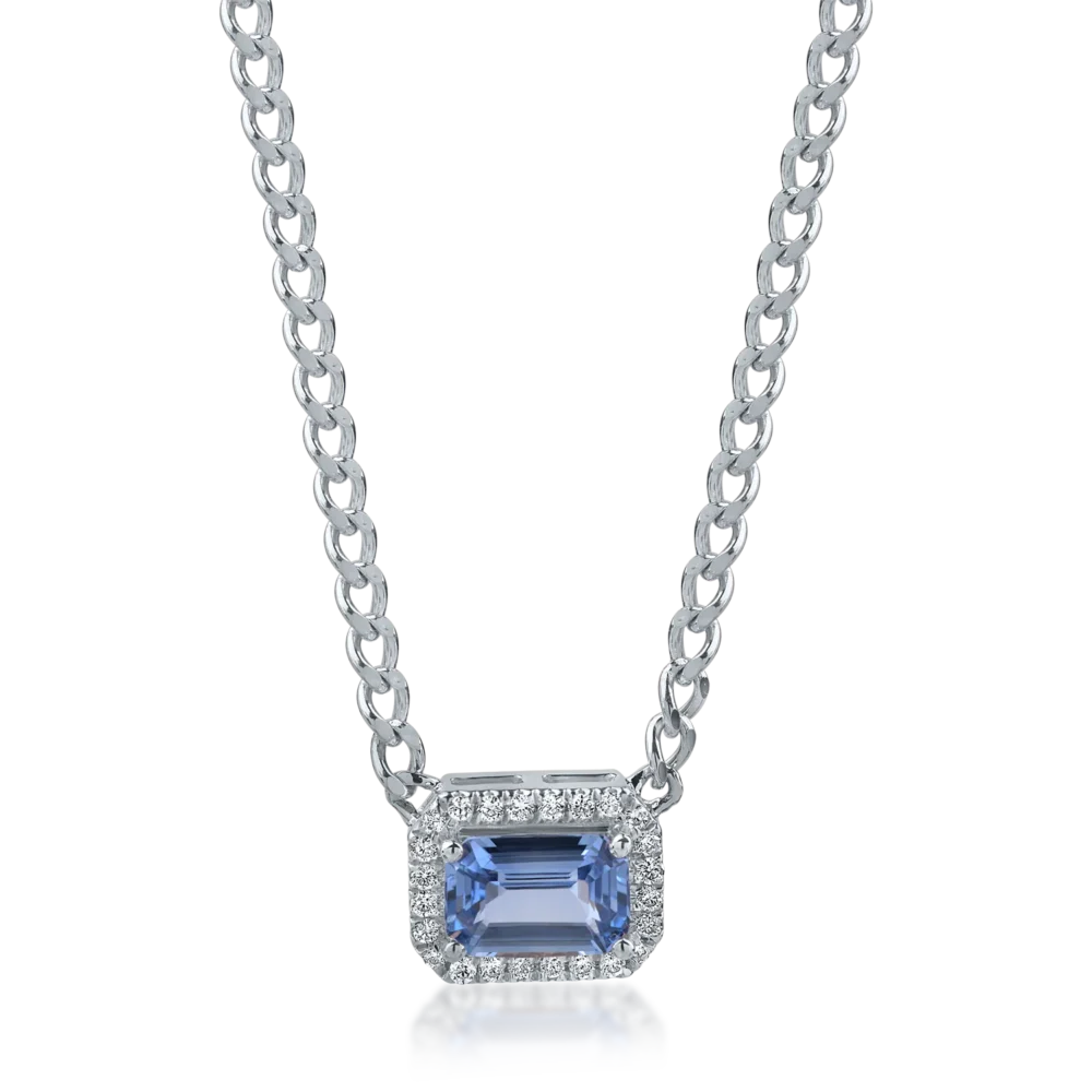 Lant cu pandantiv geometric din aur alb cu safir albastru-deschis square de 0.6ct si diamante de 0.06ct