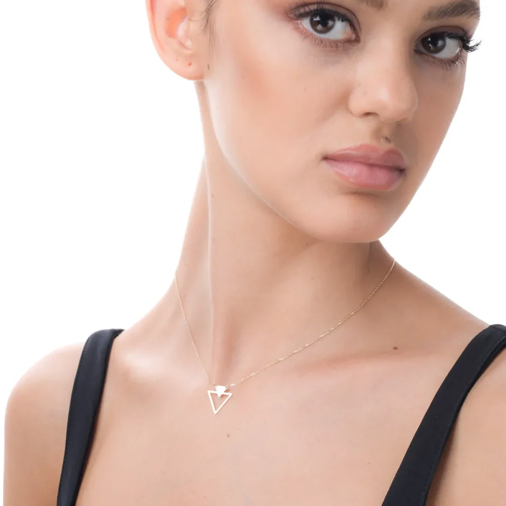 Lant cu pandantiv geometric din aur galben - imagine 3