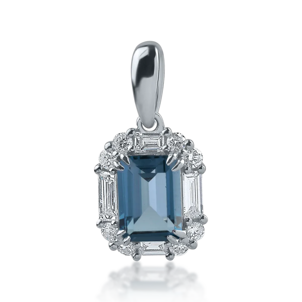 Pandantiv din aur alb cu topaz london blue de 1.17ct si diamante baguette si rotunde de 0.32ct