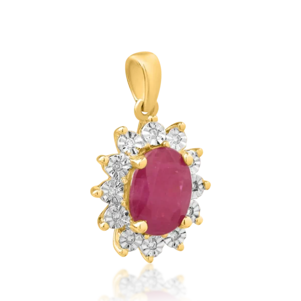 Pandantiv din aur galben cu rubin oval de 1.33ct si diamante de 0.03ct