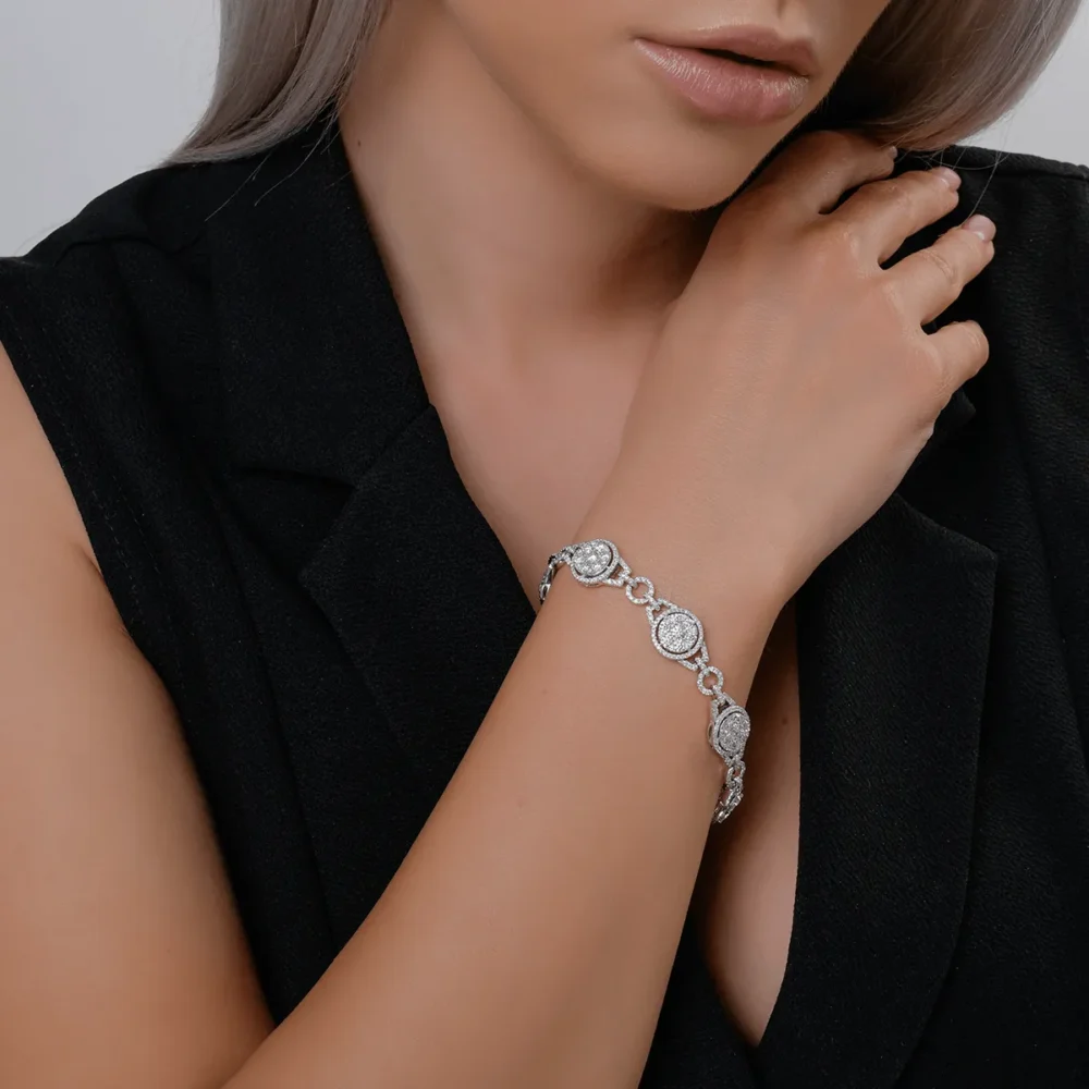 Bratara din aur alb cu diamante de 5.49ct - imagine 2