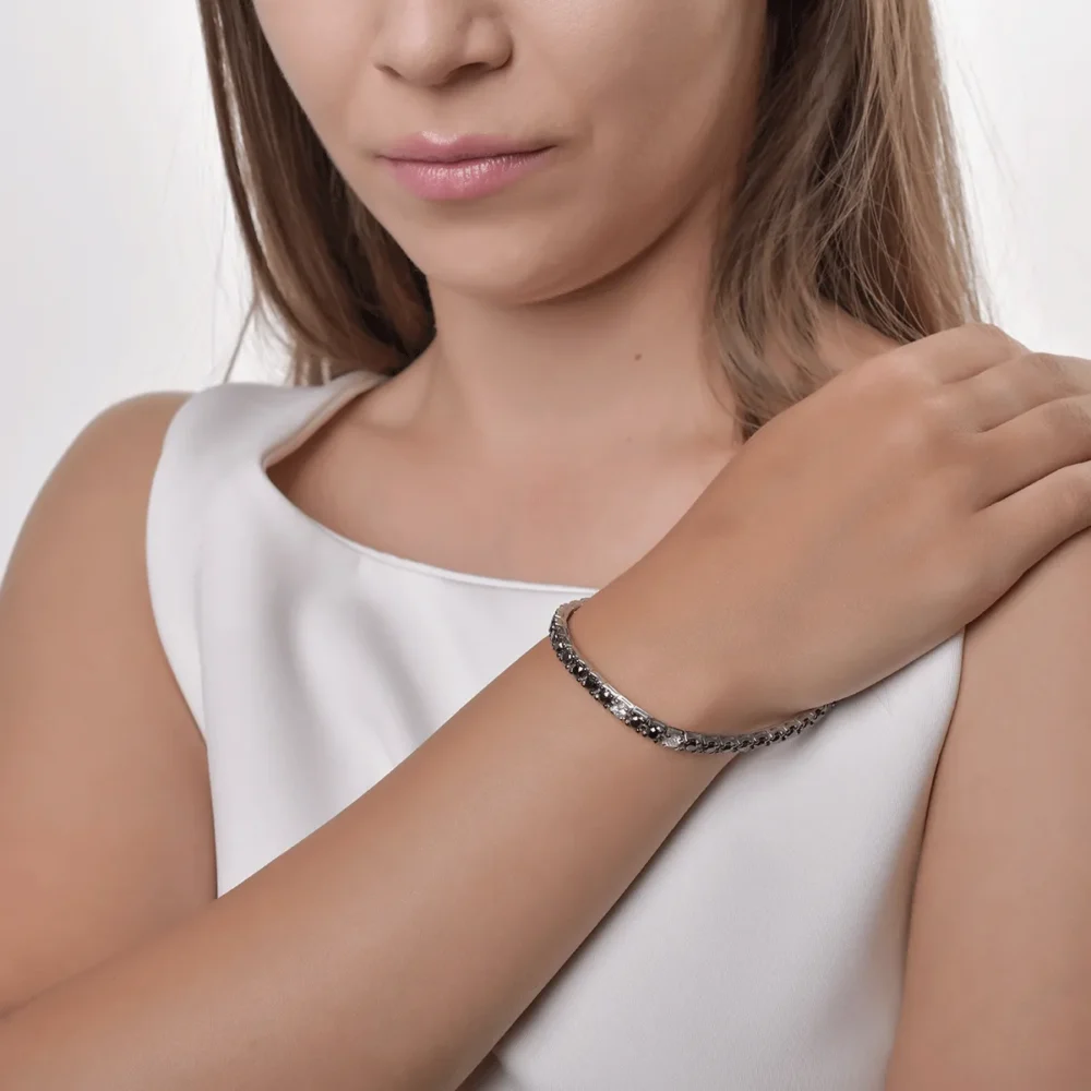 Bratara tennis din aur alb cu diamante negre de 7.7ct si diamante transparente de 0.95ct - imagine 2