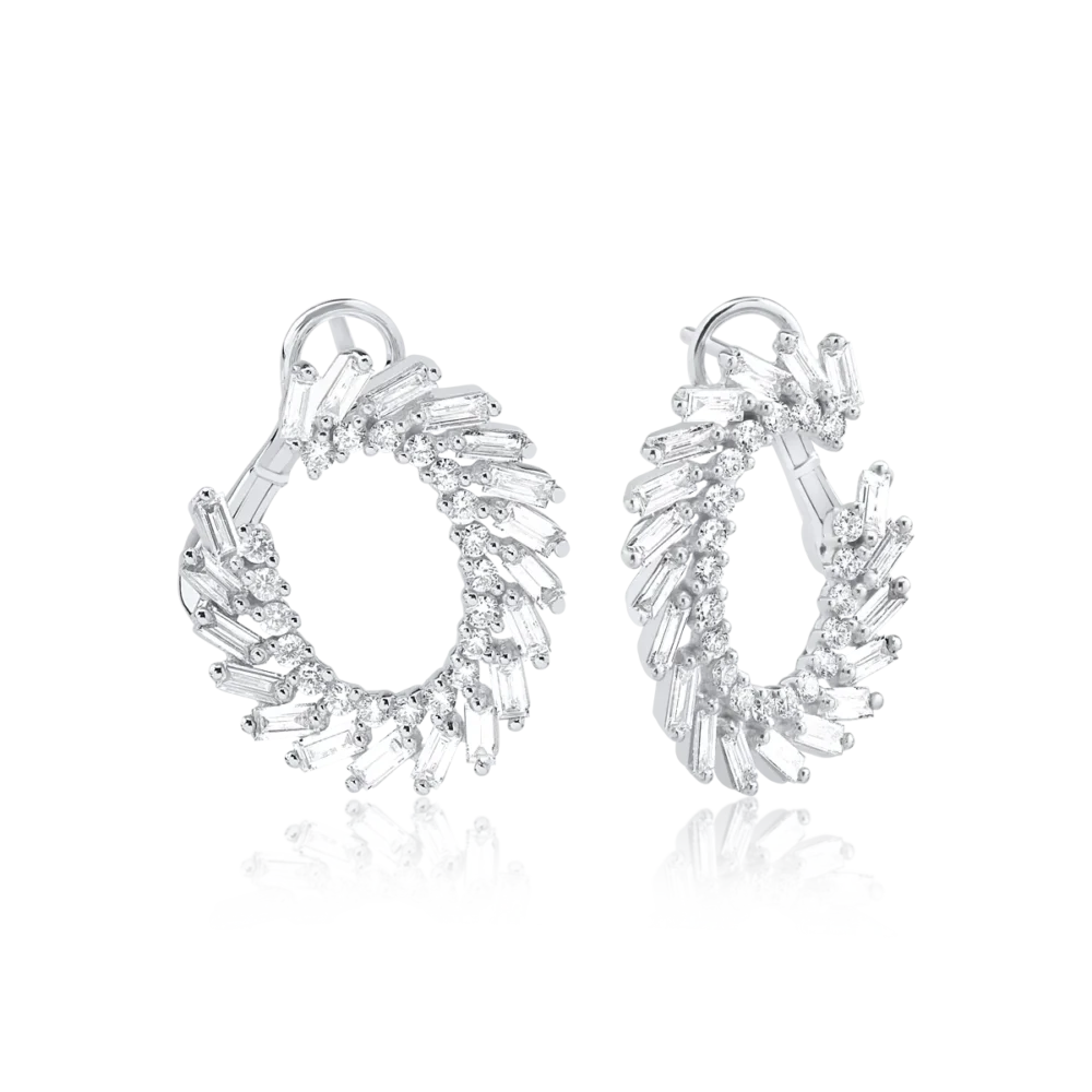 Cercei din aur alb cu diamante baguette si rotunde microsetting de 2.1ct