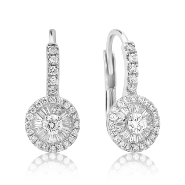 Cercei din aur alb cu diamante baguette si rotunde de 0.48ct