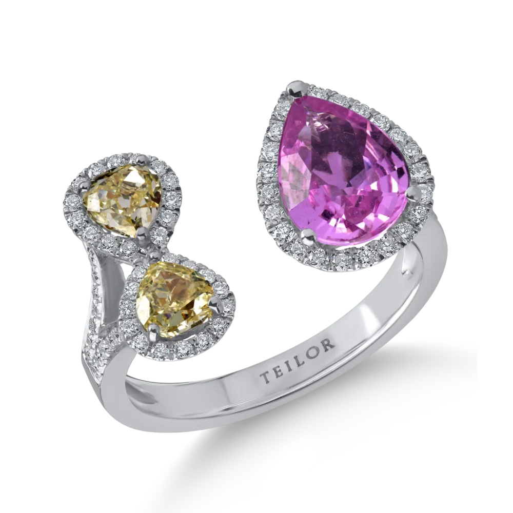 Inel deschis din aur alb cu safir roz pear si diamante galbene si incolore de 2.6ct