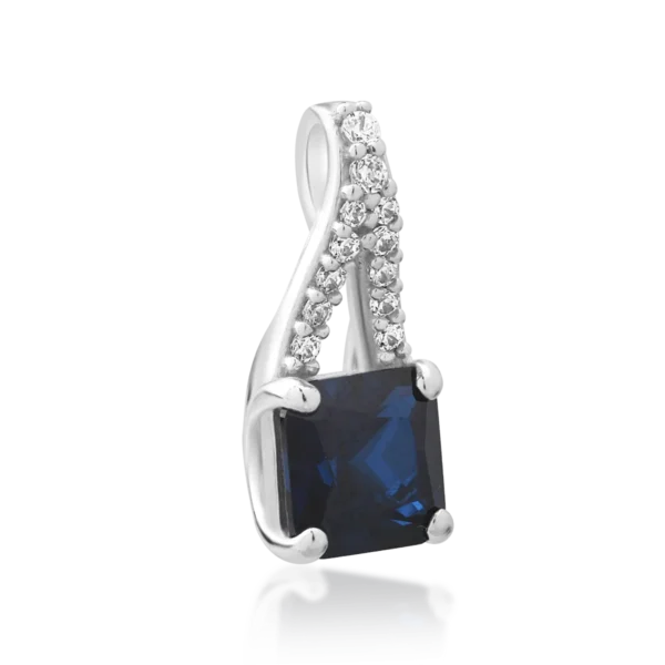 Pandantiv din aur alb